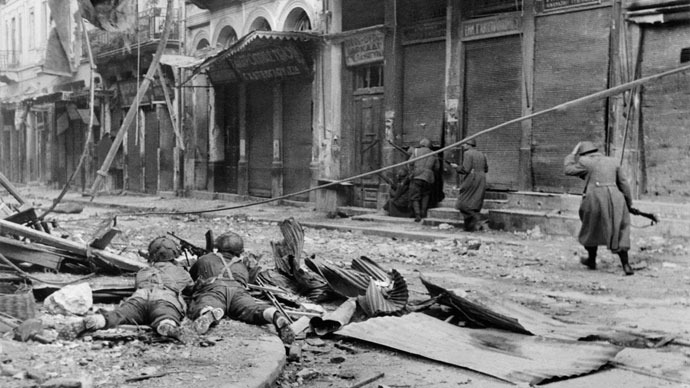 Photo taken in December 1944 in Athens, of soldiers during the World War II. British troops entered Athens 14 October 1944, two months before the civil war began in Greece.(AFP Photo)