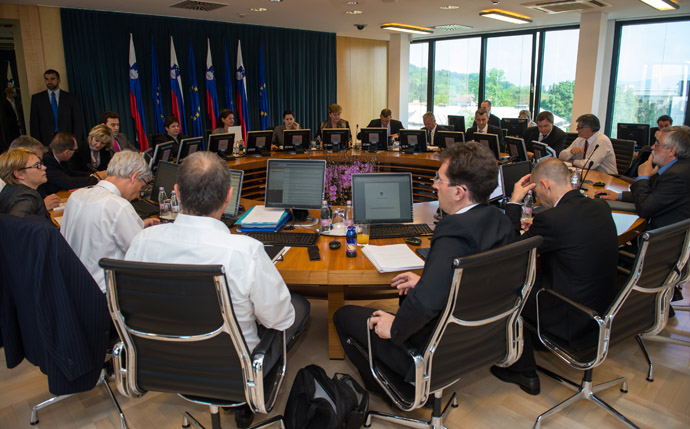  Members of the Slovenian Government attend a meeting in which Slovenian Prime Minister Alenka Bratusek will present the reform and stabilisation programs, in Ljubljana, on May 9, 2013. (AFP Photo)