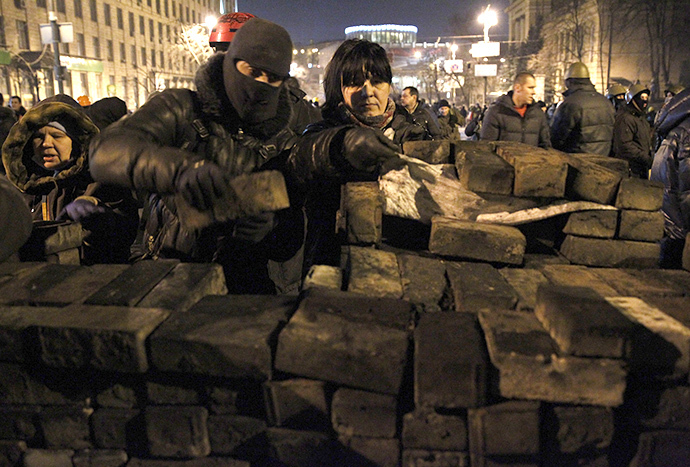 Kiova 20. helmikuuta 2014.  (Reuters / David Mdzinarishvili)