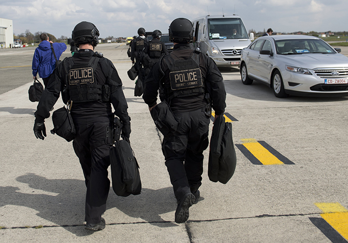 Members of the US Secret Service Counterassault Team or CAT Team (AFP Photo / Saul Loeb)